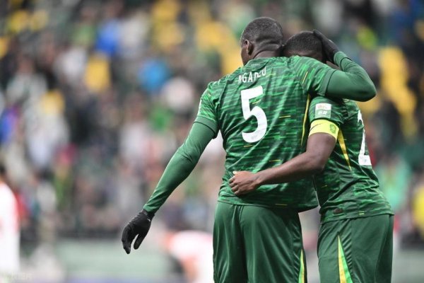 鼎金投资 国安内讧！曝两外援赛后激烈争吵 队长训斥中卫：失误连送海牛3球